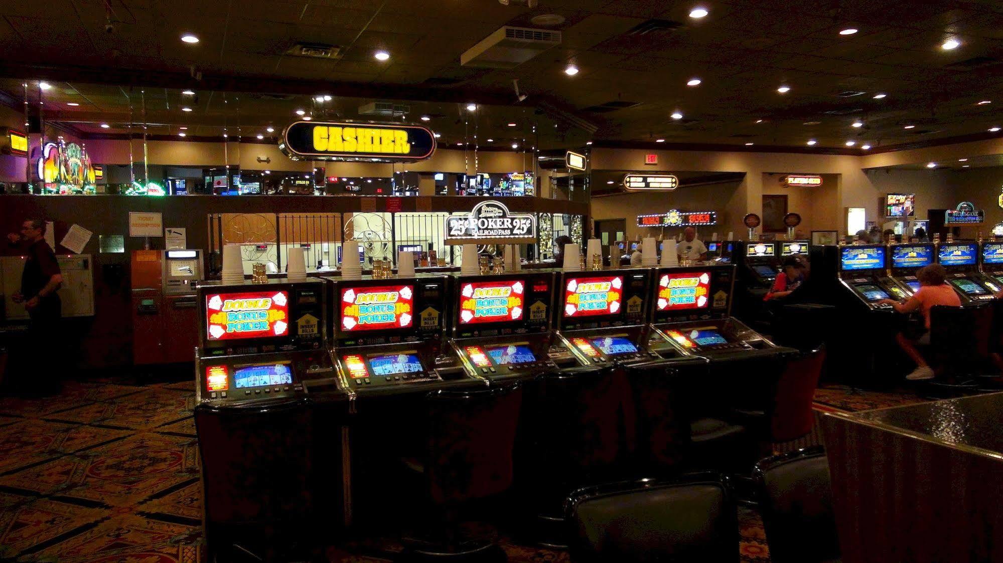 Railroad Pass Hotel And Casino Ramada By Wyndham Боулдер-Сити Экстерьер фото